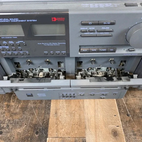 Yamaha Boombox Cassette CD Radio Stereo System YST-SC10 w/ Speakers Parts/Repair